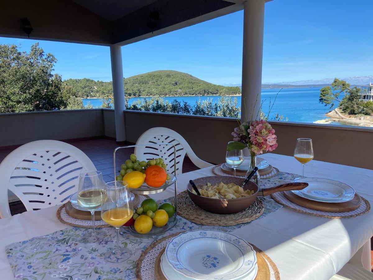 Apartments Eva Savar Екстер'єр фото