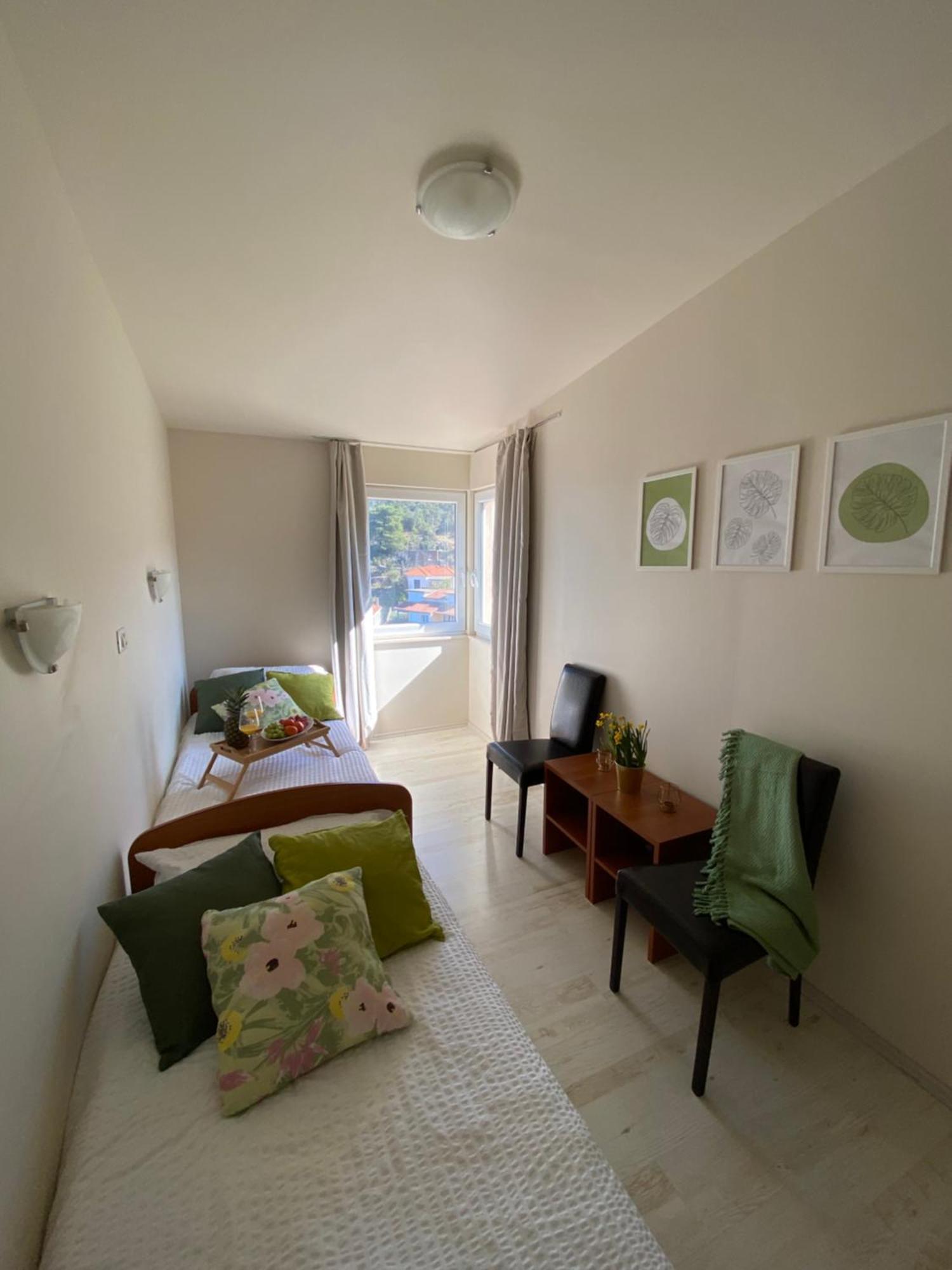 Apartments Eva Savar Екстер'єр фото