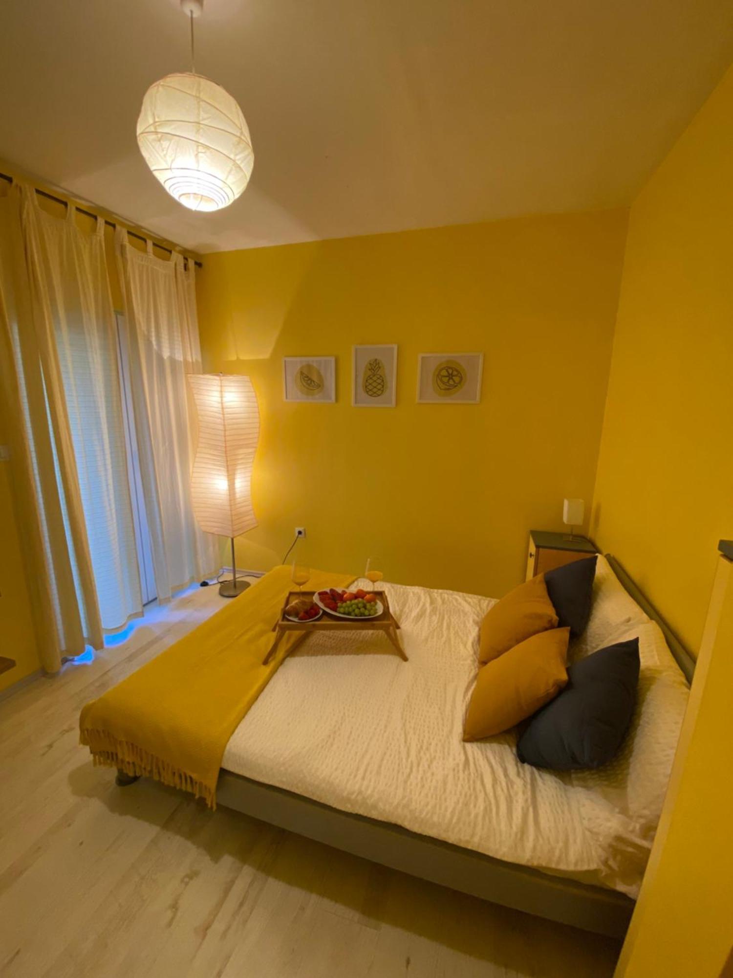 Apartments Eva Savar Екстер'єр фото